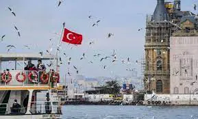 Türkiyədə əyani və qiyabi təhsilin üstünlüyü